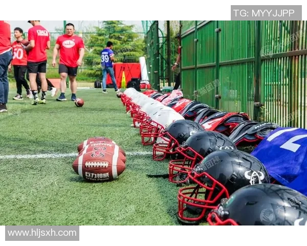 杭州足球队包夹战术解析与深度剖析背后的战术思维与执行力 杭州足球队包夹战术解析与深度剖析背后的战术思维与执行力