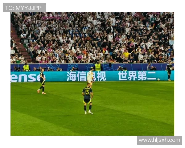 足球明星的财富之路揭秘如何在绿茵场上赚得千万财富